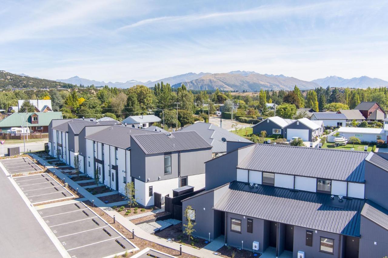 Alpine Junction Townhouse Apartments, Lodge & Hotel Wanaka Zewnętrze zdjęcie